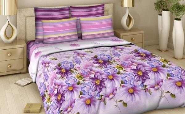 Фиолетовое постельное белье с цветами