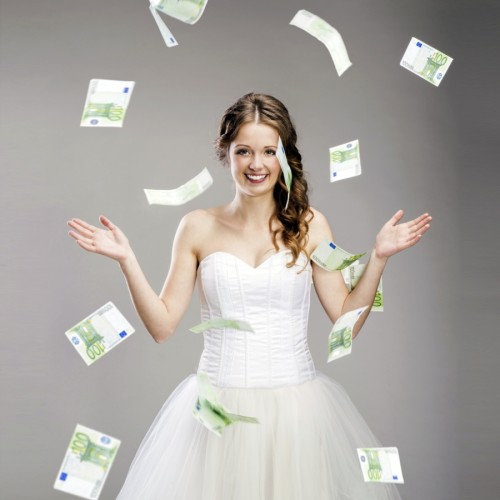 Дарим деньги на свадьбу: оригинальный сюрприз и креативный подход!