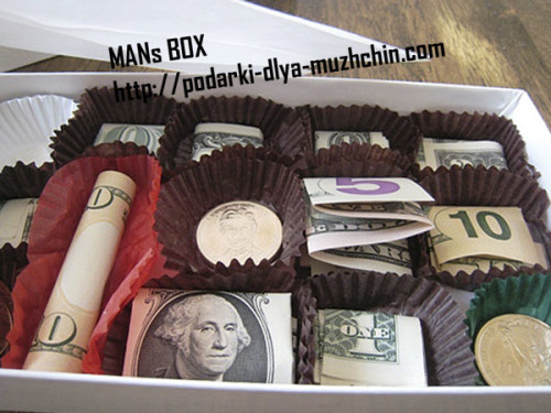 коробка конфет из денег