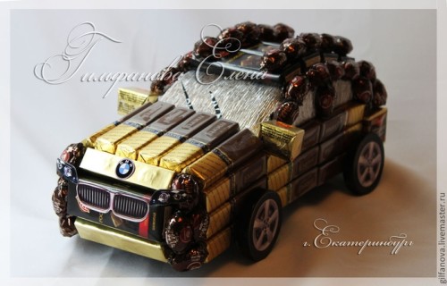Автомобиль для мужчин из конфет